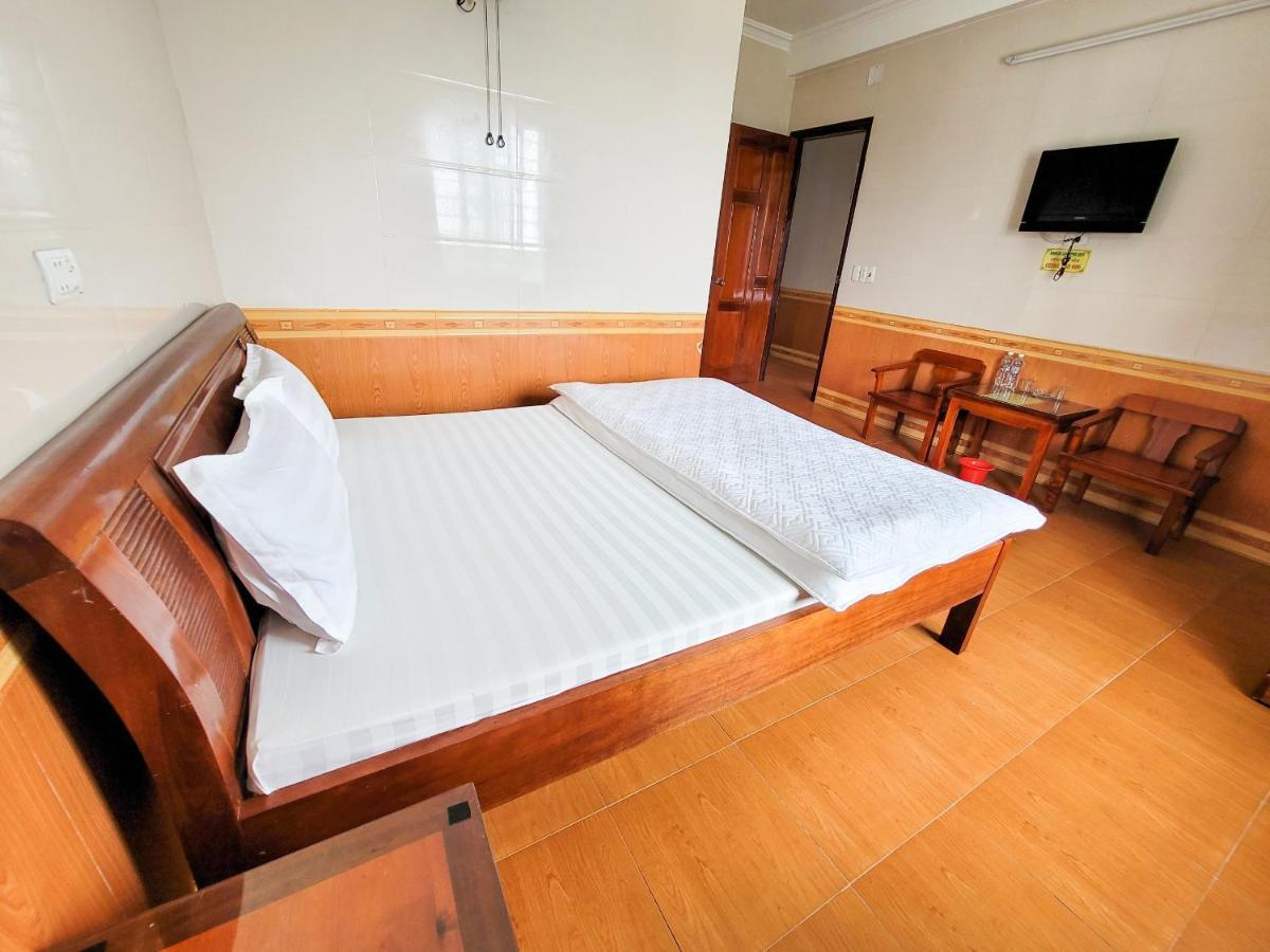 הא טין Phu Quy Hotel מראה חיצוני תמונה